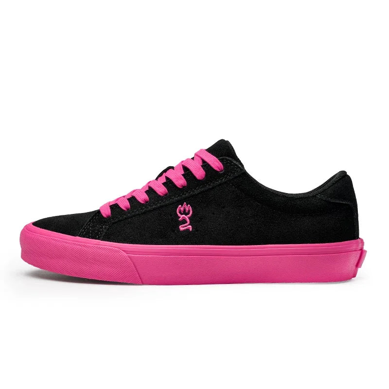 Sneakers de skate unisexes en daim – CLEVI Paris