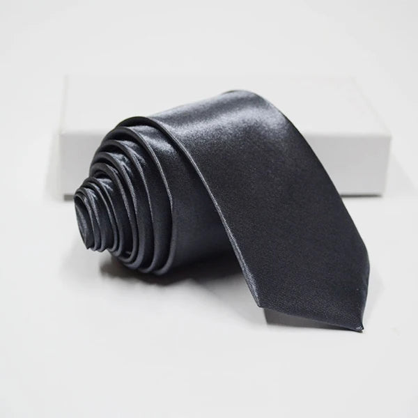 Cravate unisexe satinée unie 5 cm – CLEVI Paris