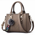 Sac à Main Femme Cuir PU Brodé & Pompon — Bandoulière, Fermeture Éclair, 12 Coloris | CLEVI Paris