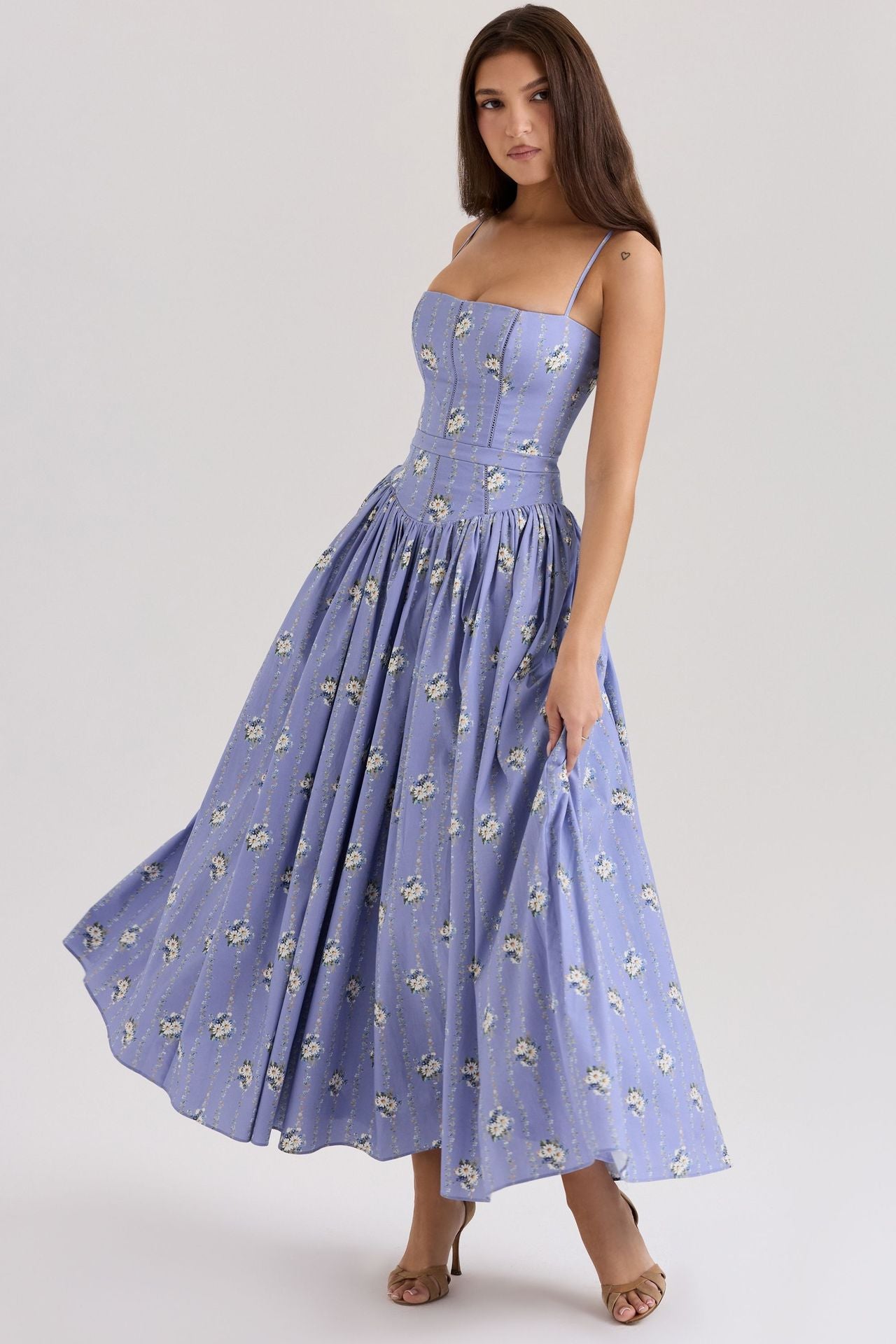 Robe Longue Fleurie À Bretelles Style Français Coupe Slim Femme – CLEVI Paris