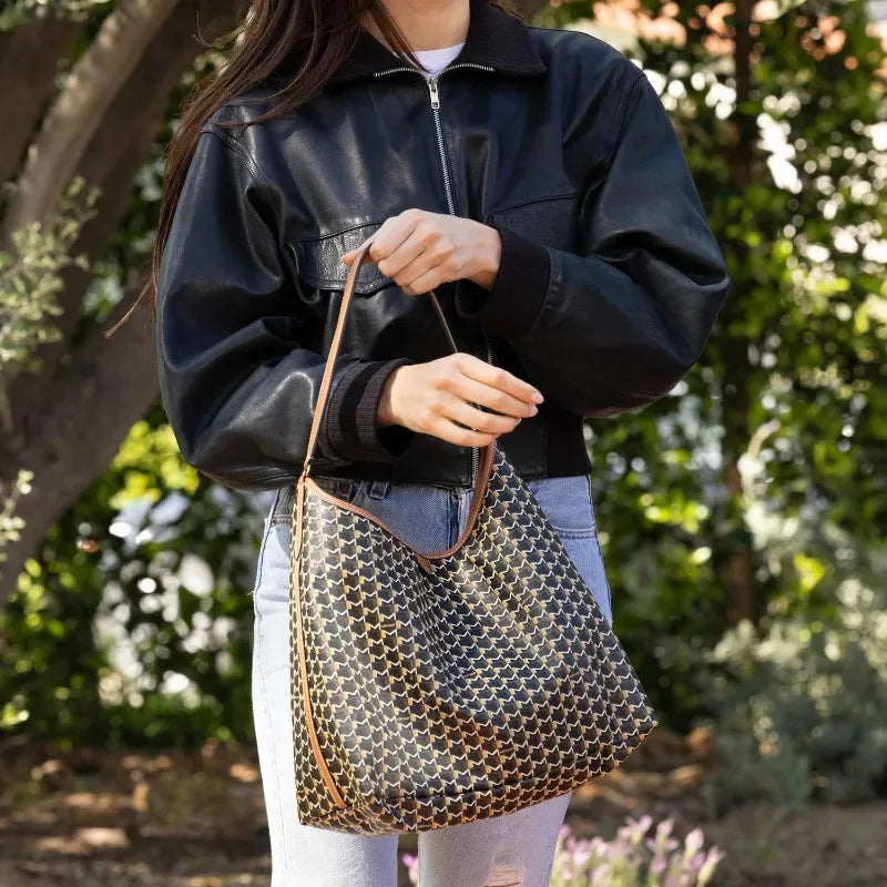 Sac hobo monogrammé en toile pour femme – CLEVI Paris