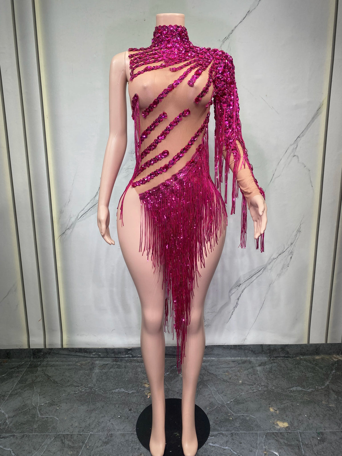 Robe de scène à franges femme – CLEVI Paris
