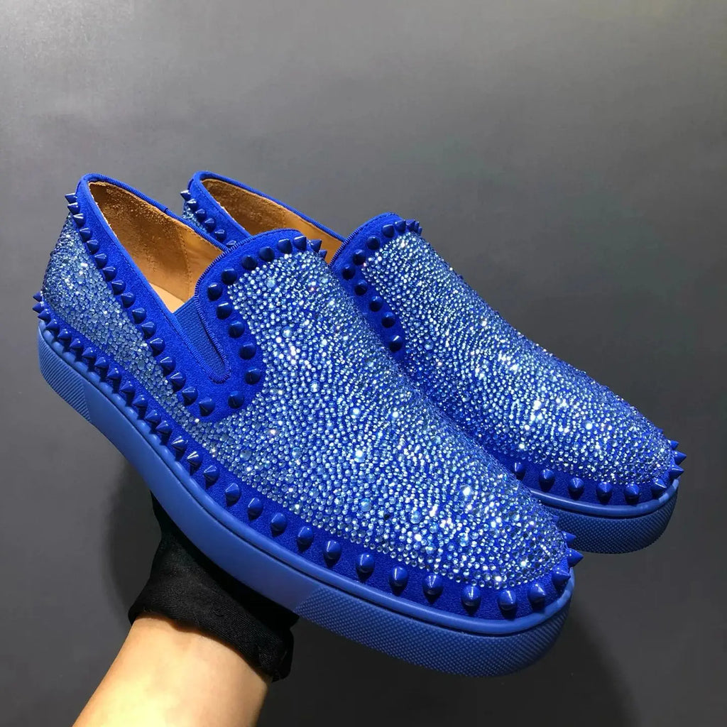 Sneakers Basses Cuir Véritable Bleu Rivets Diamants Semelle Rouge Homme – Tailles 35-48 – CLEVI Paris