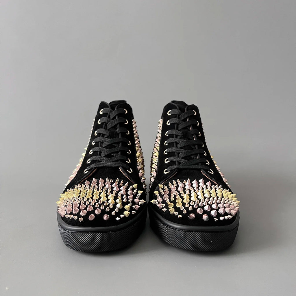 Sneakers Montantes Cuir Suède Noir Imprimé Léopard Homme – Rivets, Semelle Rouge, Lacets, Tailles 35-47 – CLEVI Paris