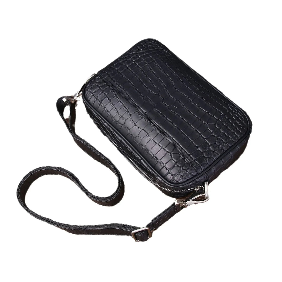 Sacoche Homme Cuir Véritable Motif Alligator 27x18cm – CLEVI Paris