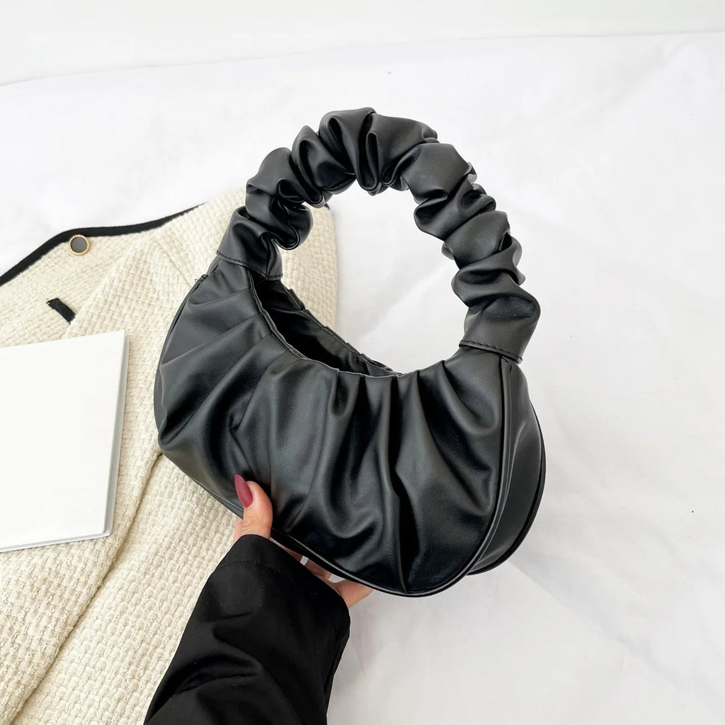 Sac Cloud Bag Plissé Femme en TPU — Hobo, Bandoulière, Noir & Blanc, 28x17x7cm | CLEVI Paris