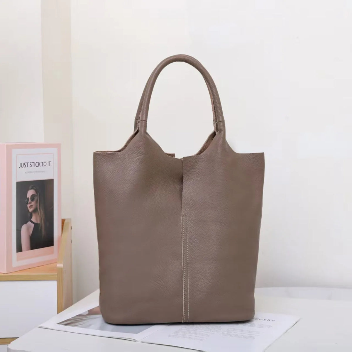 Sac seau femme en cuir de vachette – CLEVI Paris