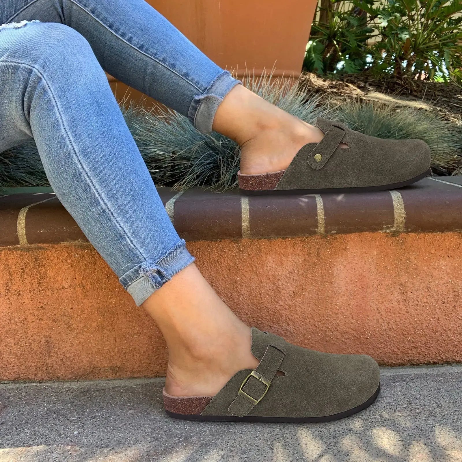 Chaussons Mules Suède Unisexe Semelle Liège & Support Voûte | 21 Coloris, Tailles 36-46 – CLEVI Paris