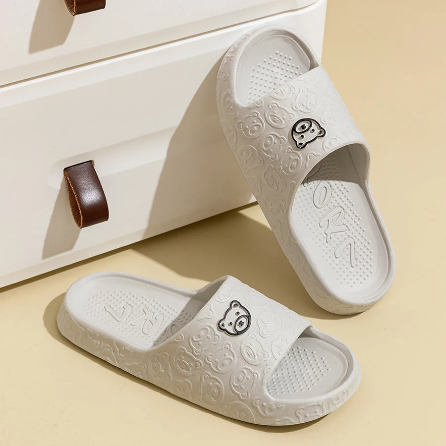 Claquettes EVA Motif Ourson Femme & Homme Légères Été — CLEVI Paris