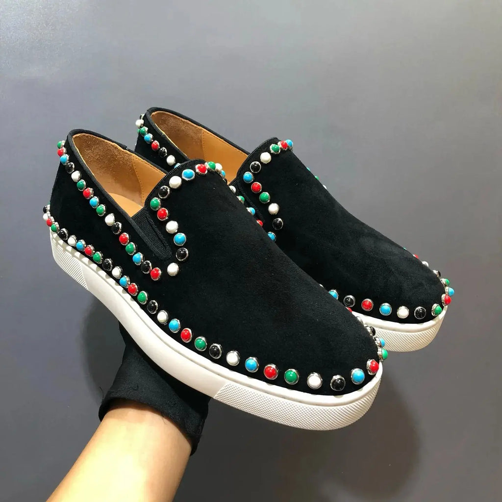 Sneakers Basses Luxe Homme Cuir Véritable Noir Semelle Rouge Rivets Colorés – CLEVI Paris