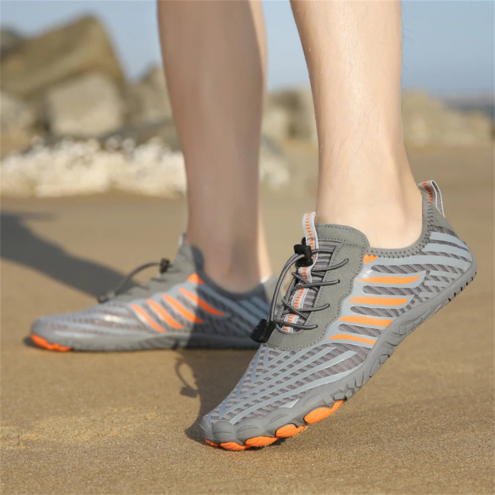 Chaussures Aquatiques Unisexe Séchage Rapide Multicolores — Plage, Surf & Natation | CLEVI Paris