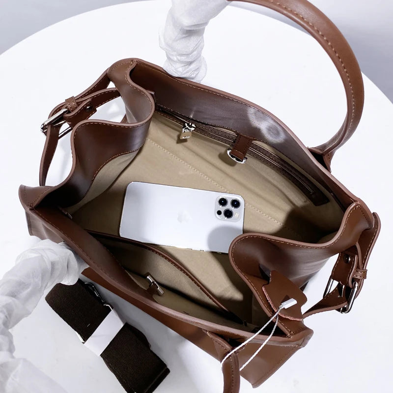 Tote Bag Cuir Vache Pleine Fleur Femme 2 Tailles Classique – CLEVI Paris