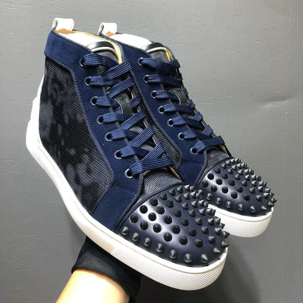 Sneakers Montantes Cuir Véritable Bleu Rivets Noirs Homme – Semelle Rouge, Lacets, Tailles 35-48 – CLEVI Paris