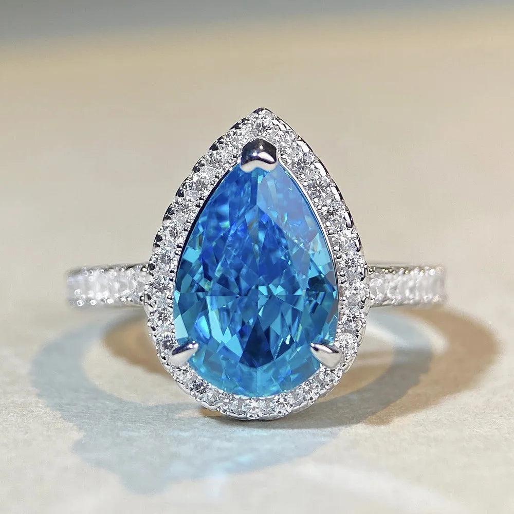 Bague Fiançailles Or Blanc 18K | Saphir Poire 7 Carats – CLEVI Paris