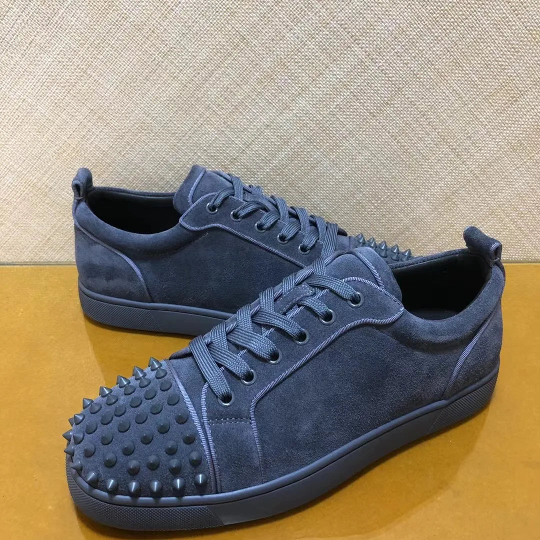Sneakers Basses Luxe Cuir Véritable Bleu XIKUO Rivets | Casual Chic Quotidien | Homme & Femme | Pointures 35-48 – CLEVI Paris