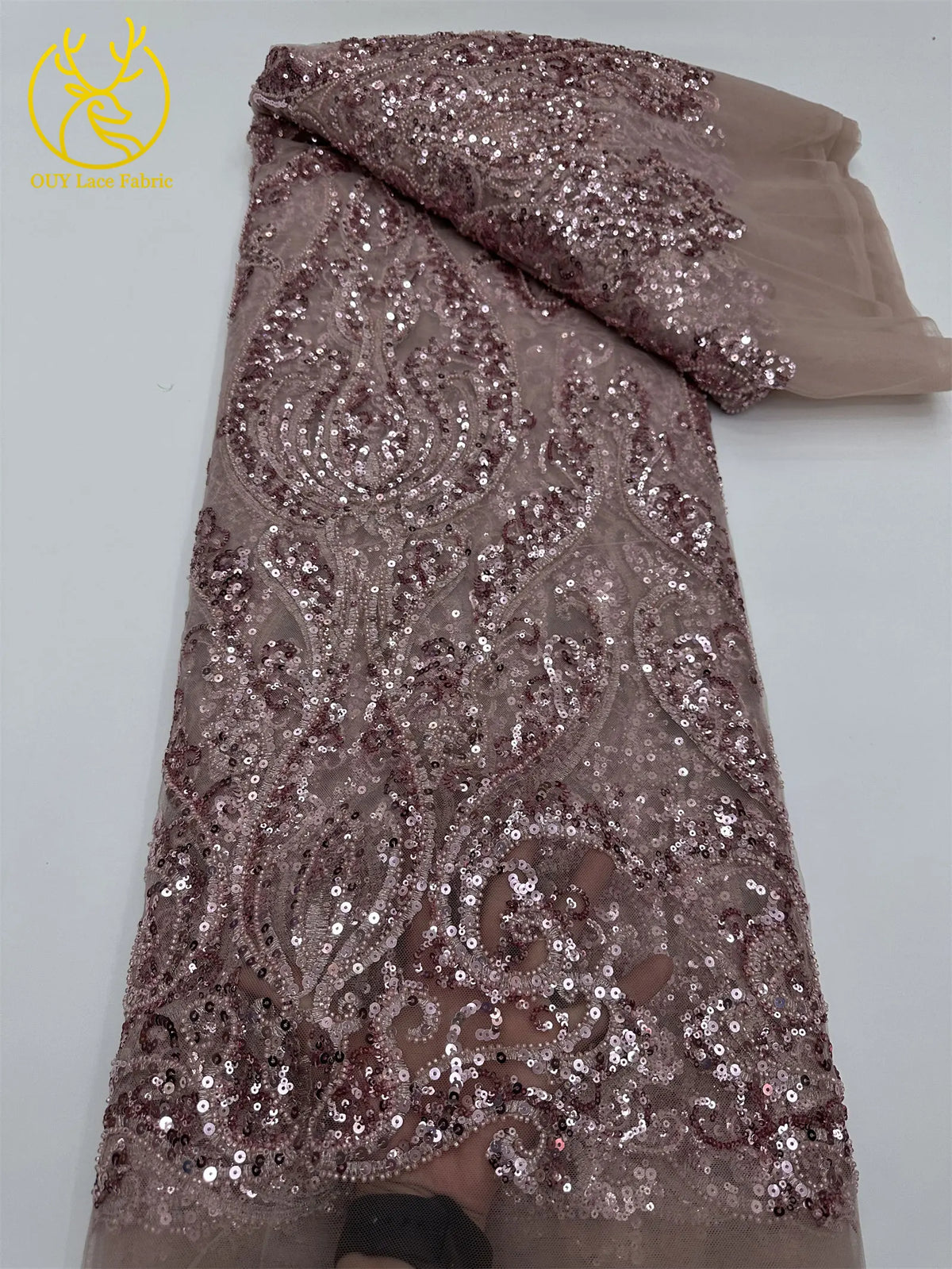Tissu dentelle brodée à perles et sequins – CLEVI Paris