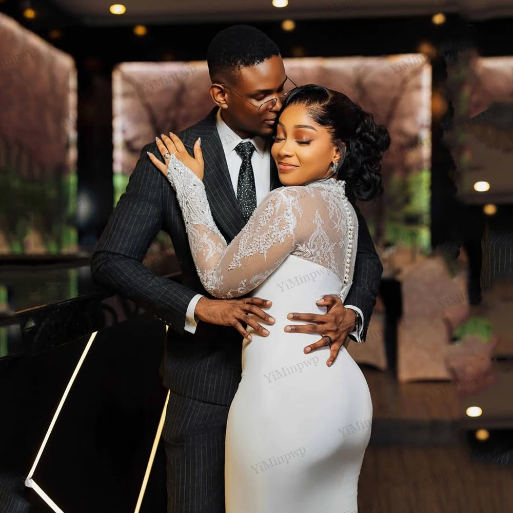 Robe de mariée civile en satin – CLEVI Paris
