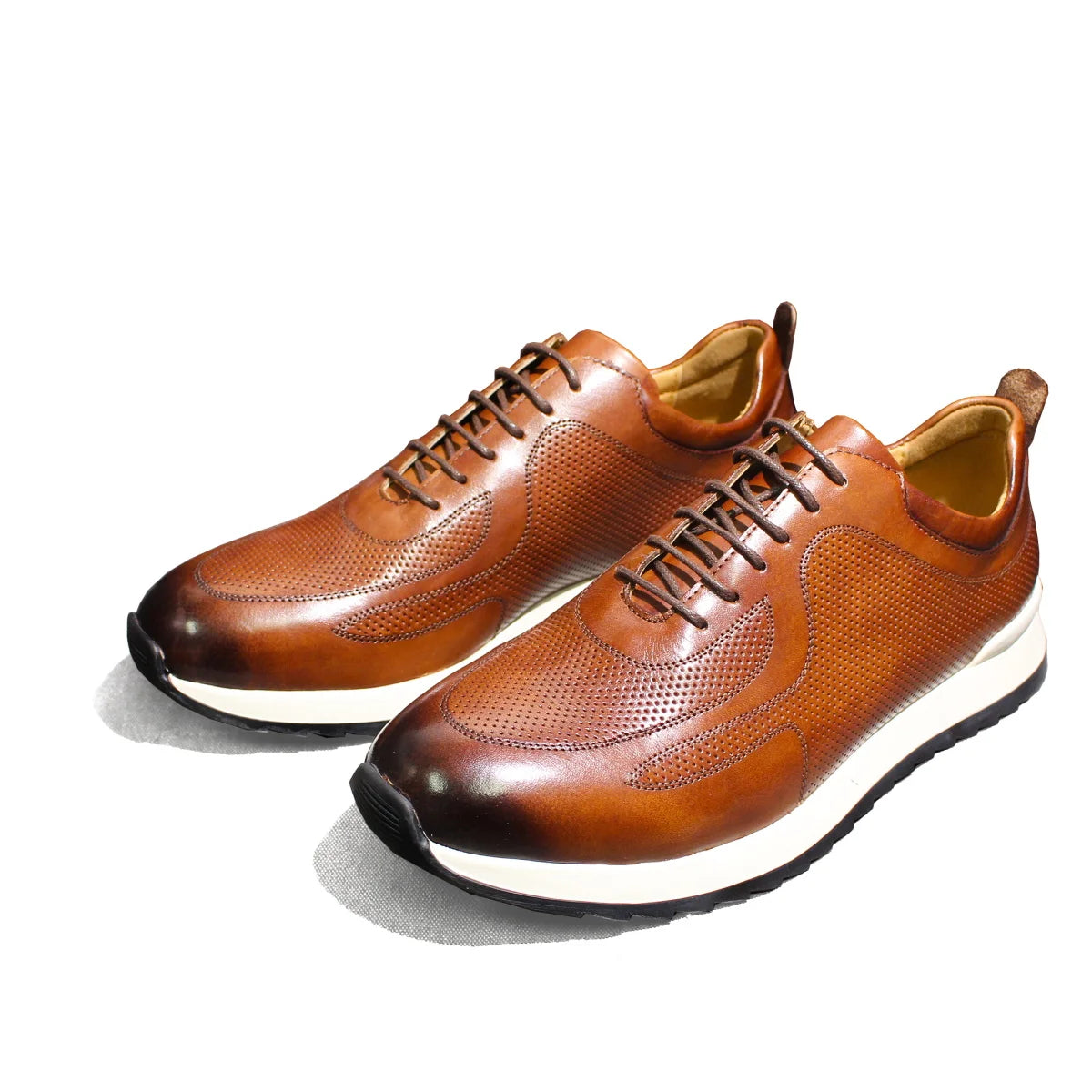 Sneakers Homme Cuir Véritable Perforé – Confort & Style Casual