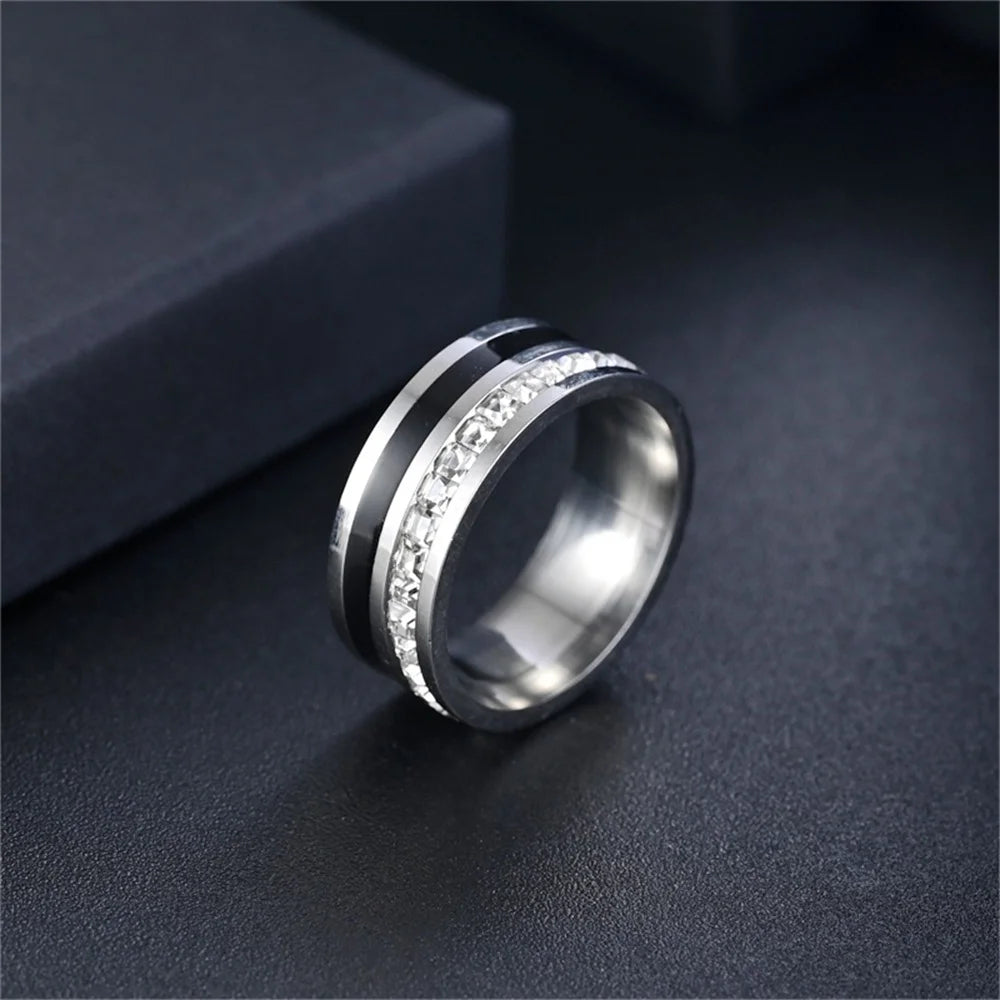 Bague Homme en Acier Doré ou Argenté, Zircone 8 mm – CLEVI Paris