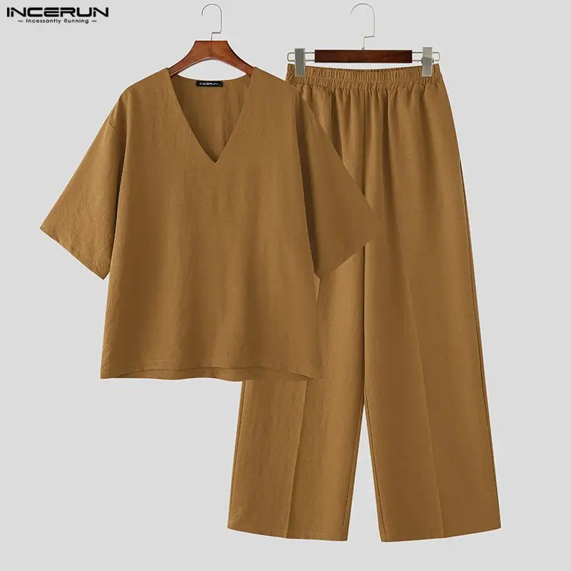 Ensemble 2 Pièces Homme T-shirt Col V Manches Courtes + Pantalon INCERUN Streetwear Oversize – 3 Coloris, S à 5XL – CLEVI Paris