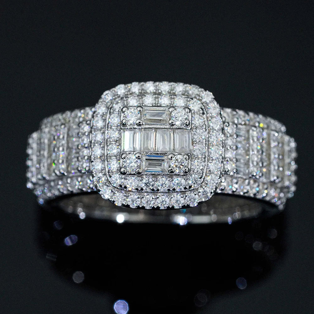 Bague Femme Iced Out Moissanite Baguette Halo Argent 925 – CLEVI Paris