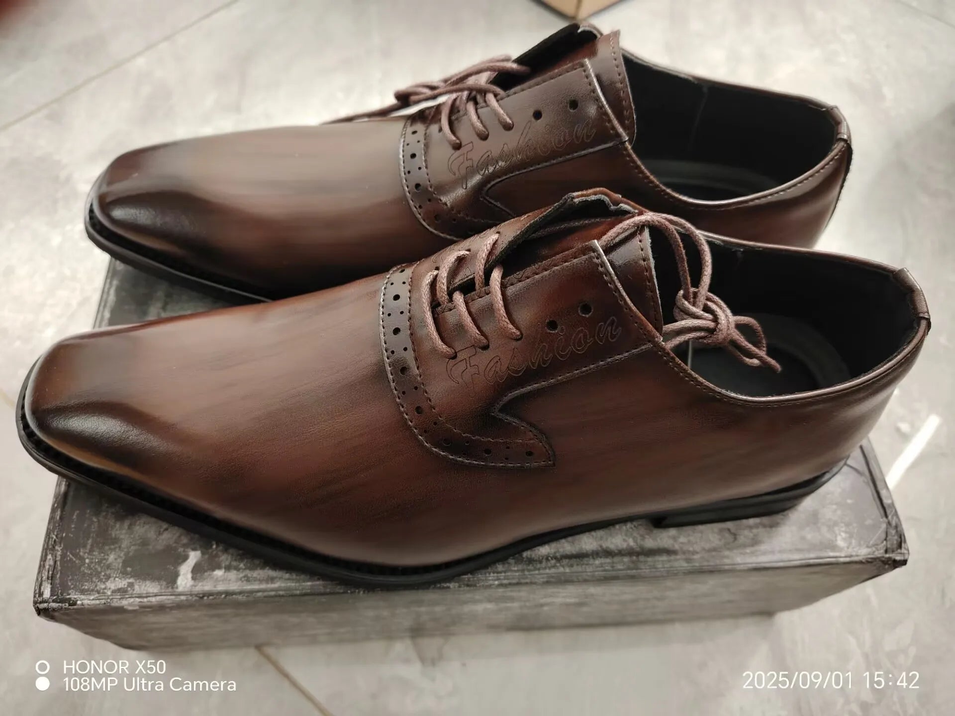 Brogue Oxford Homme Style Britannique Bout Pointu Semelle Épaisse – CLEVI Paris