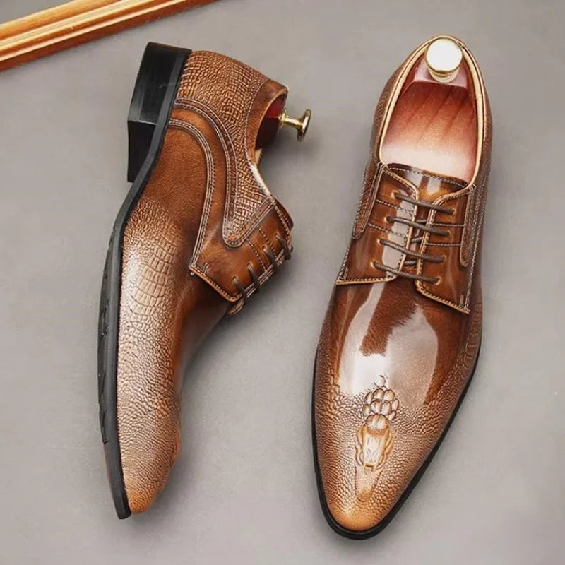 Derby Homme Cuir Verni Motif Crocodile – Bout Pointu, Lacets, Business & Soirée – CLEVI Paris