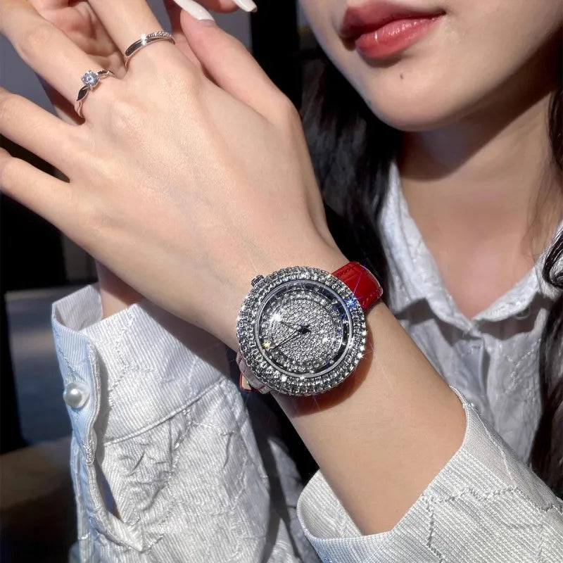 Montre Femme Home Idea – Quartz, Diamants, Bracelet Cuir Véritable, Boîtier Acier 39 mm, Étanche 3 ATM – CLEVI Paris