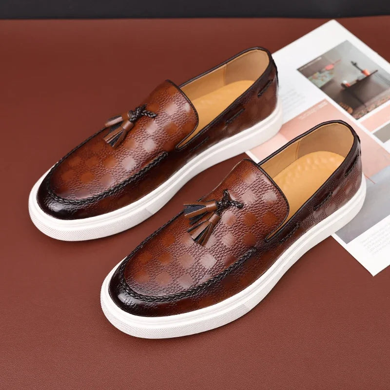 Mocassins Homme Cuir Embossé Style Britannique — Slip-On, Semelle Épaisse, Respirants, Pointures 38-46 | CLEVI Paris