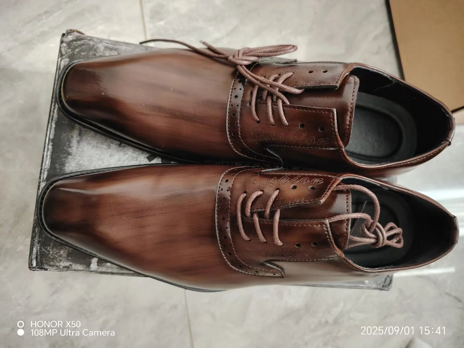 Brogue Oxford Homme Style Britannique Bout Pointu Semelle Épaisse – CLEVI Paris