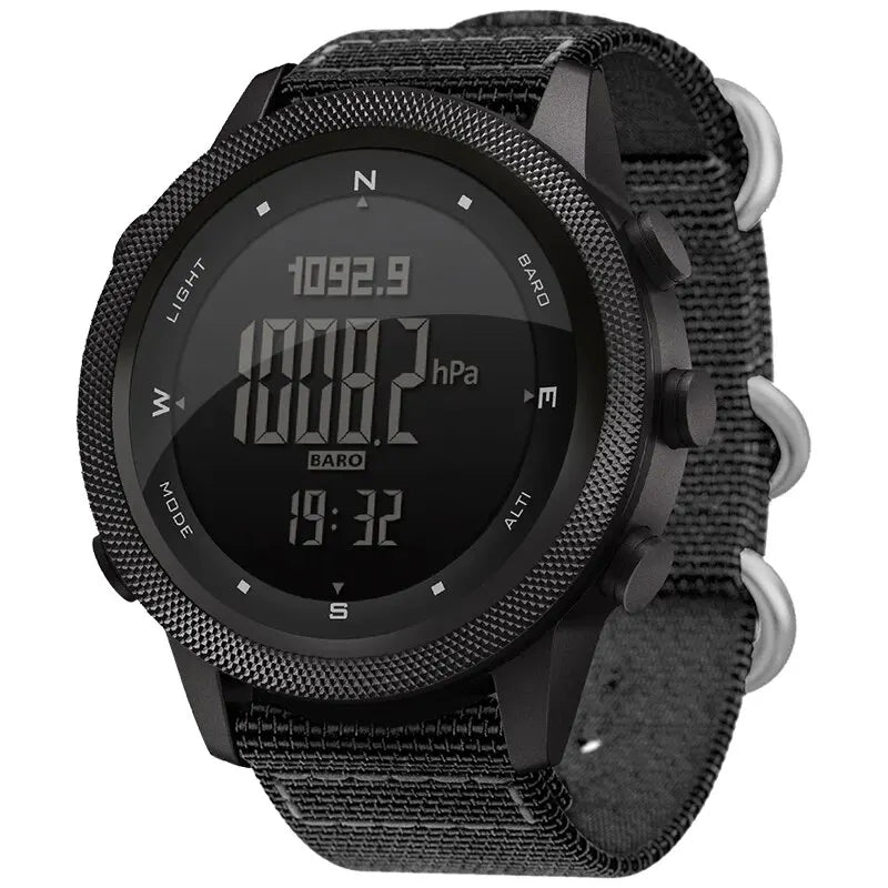 Montre homme numérique APACHE-46 – CLEVI Paris