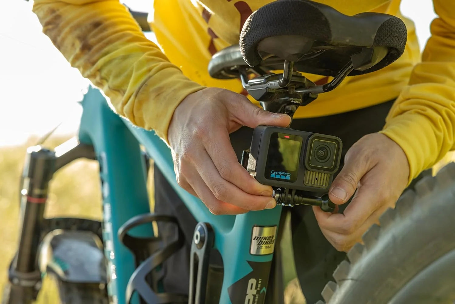 GoPro HERO13 Black – Vidéo 5,3K, HyperSmooth 6.0, Étanche 10m, Bluetooth & WiFi – CLEVI Paris