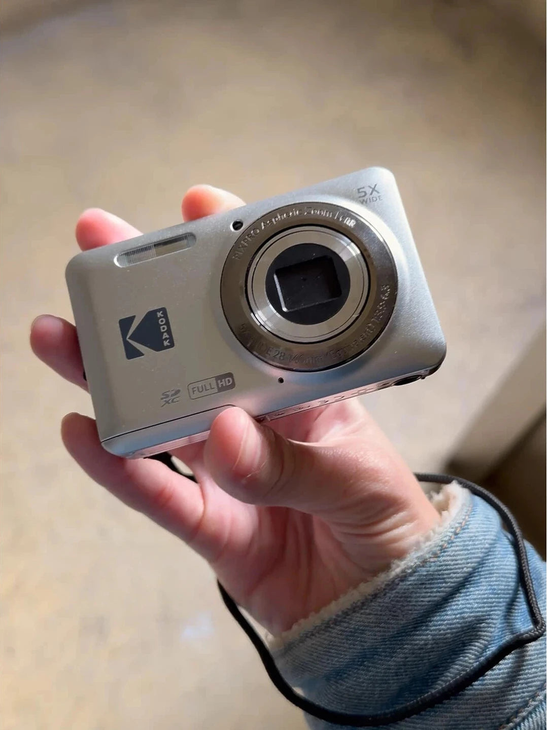Kodak PIXPRO FZ55 Appareil Photo Compact 16MP Zoom 5x Grand Angle 28mm | Vidéo 1080p