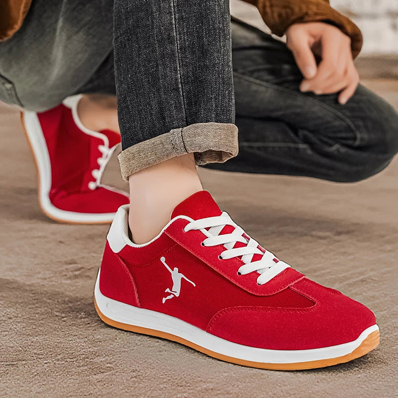 Sneakers Casual Homme – Cuir Synthétique Respirantes Semelle Souple Rouge Blanc Noir Pointures 39–46 – CLEVI Paris