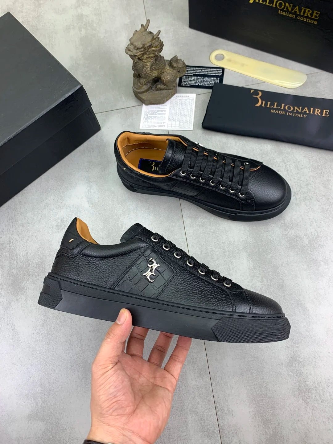 Sneakers Homme Cuir Véritable Brodées Casual Gentleman EU 38-44 – CLEVI Paris