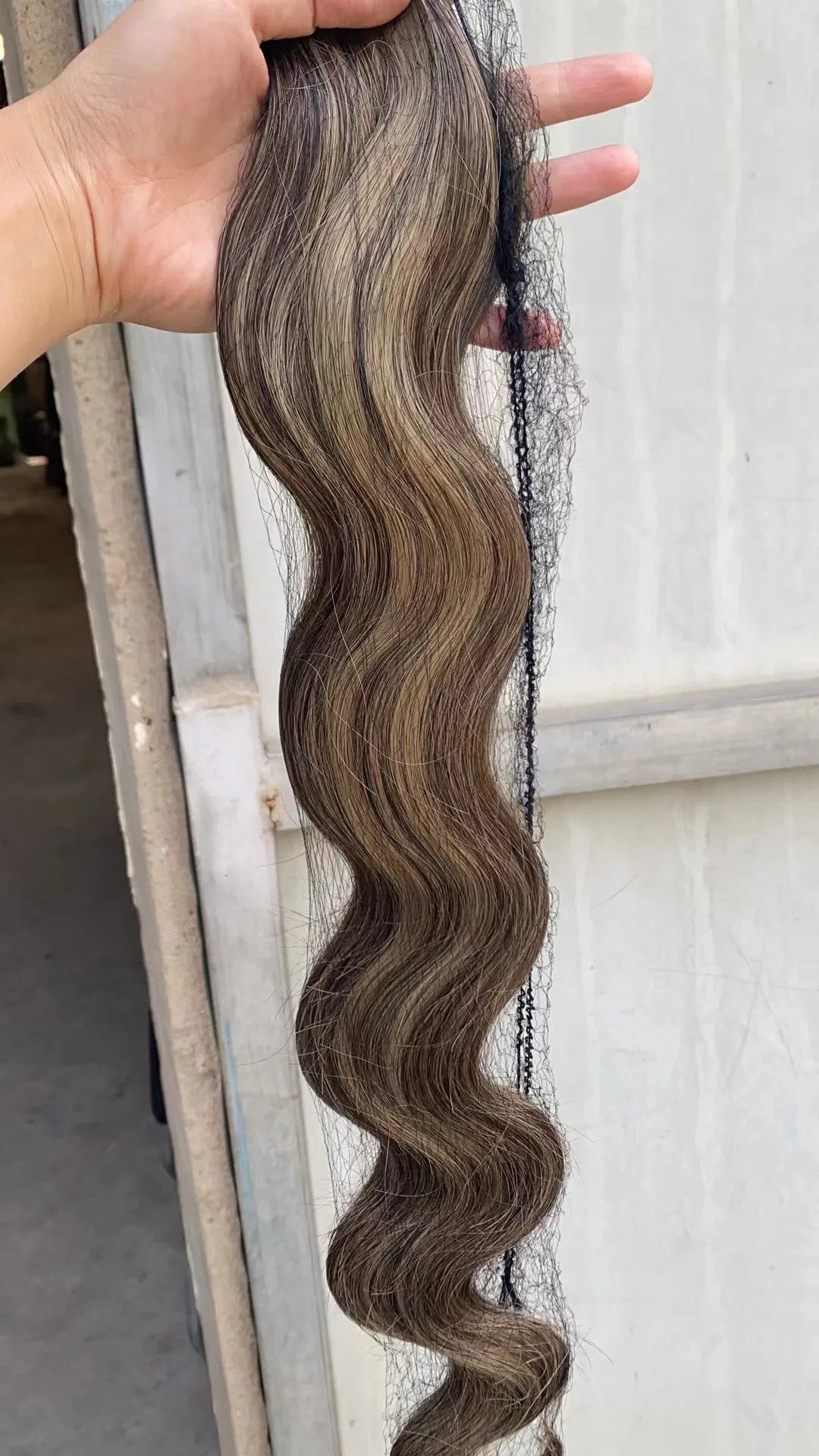 Bundle Cheveux Synthétiques Body Wave 26 po — CLEVI Paris