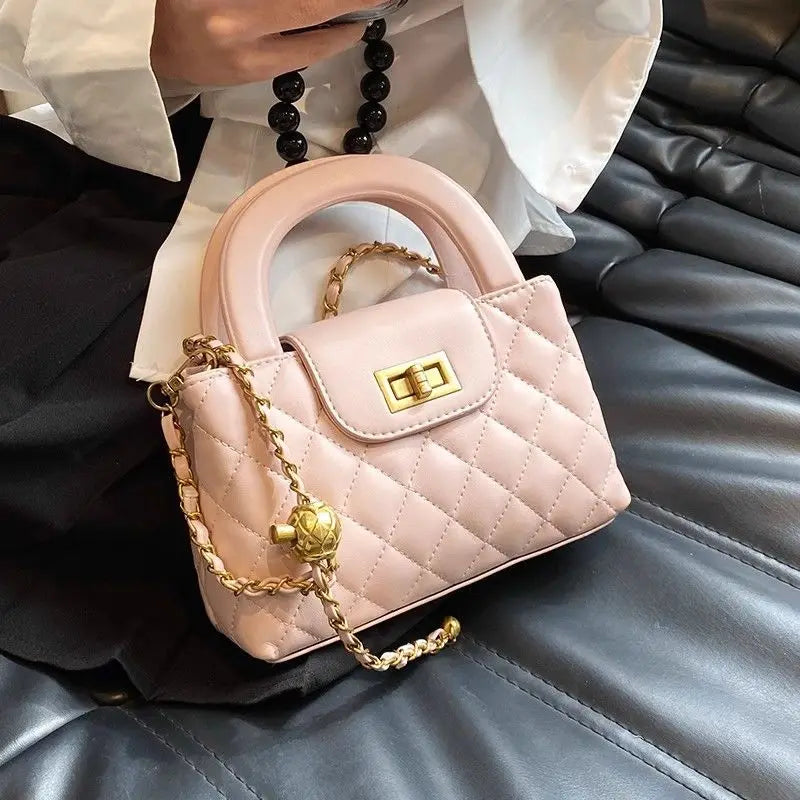 Sac Bandoulière Femme Matelassé Style Français Fermeture Magnétique TPU Souple 3 Coloris – CLEVI Paris