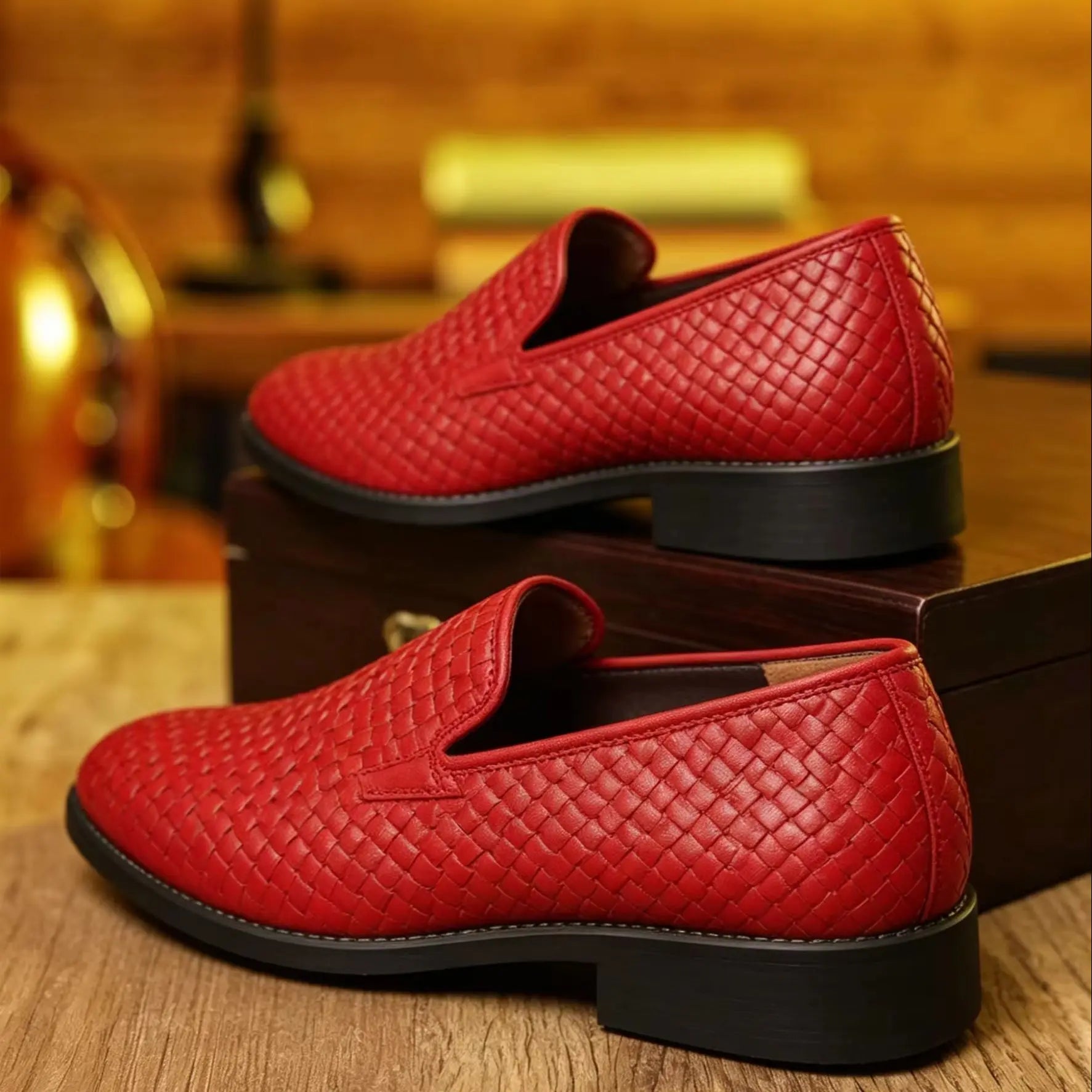 Mocassins Homme Cuir Tressé Rouge Style British Business – CLEVI Paris