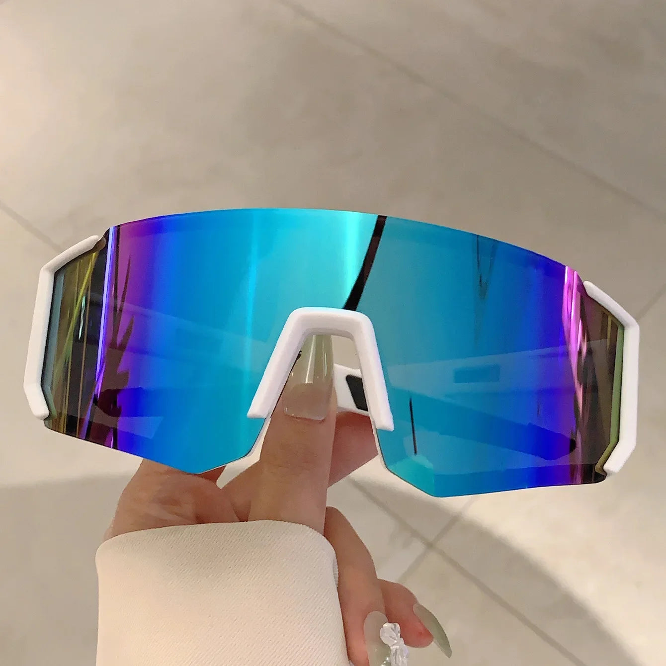 Lunettes de Soleil Oversized Unisexe Miroir UV400 Anti-Reflets 2587 – CLEVI Paris