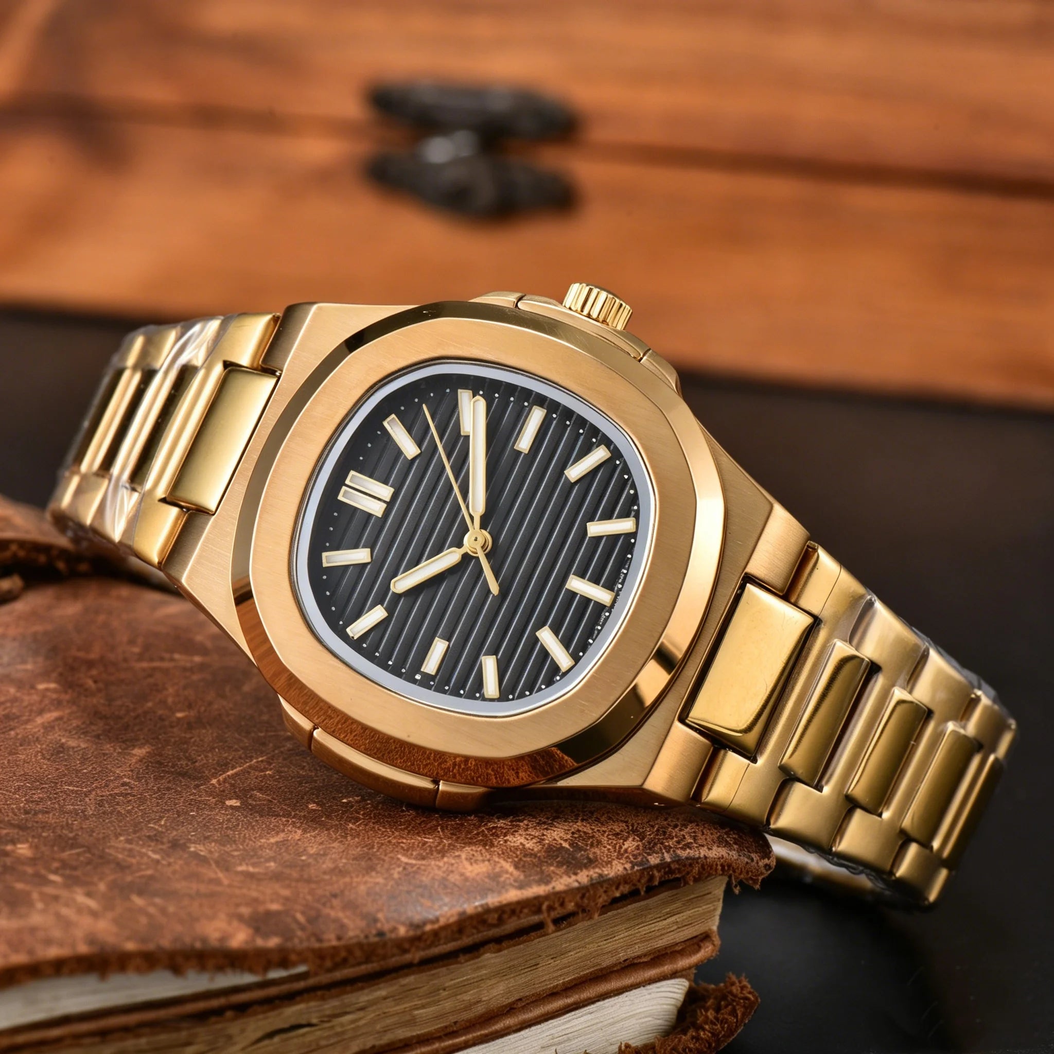 Montre Mécanique Homme Squelette Cadran Ouvert Acier 904L Bracelet Acier – CLEVI Paris