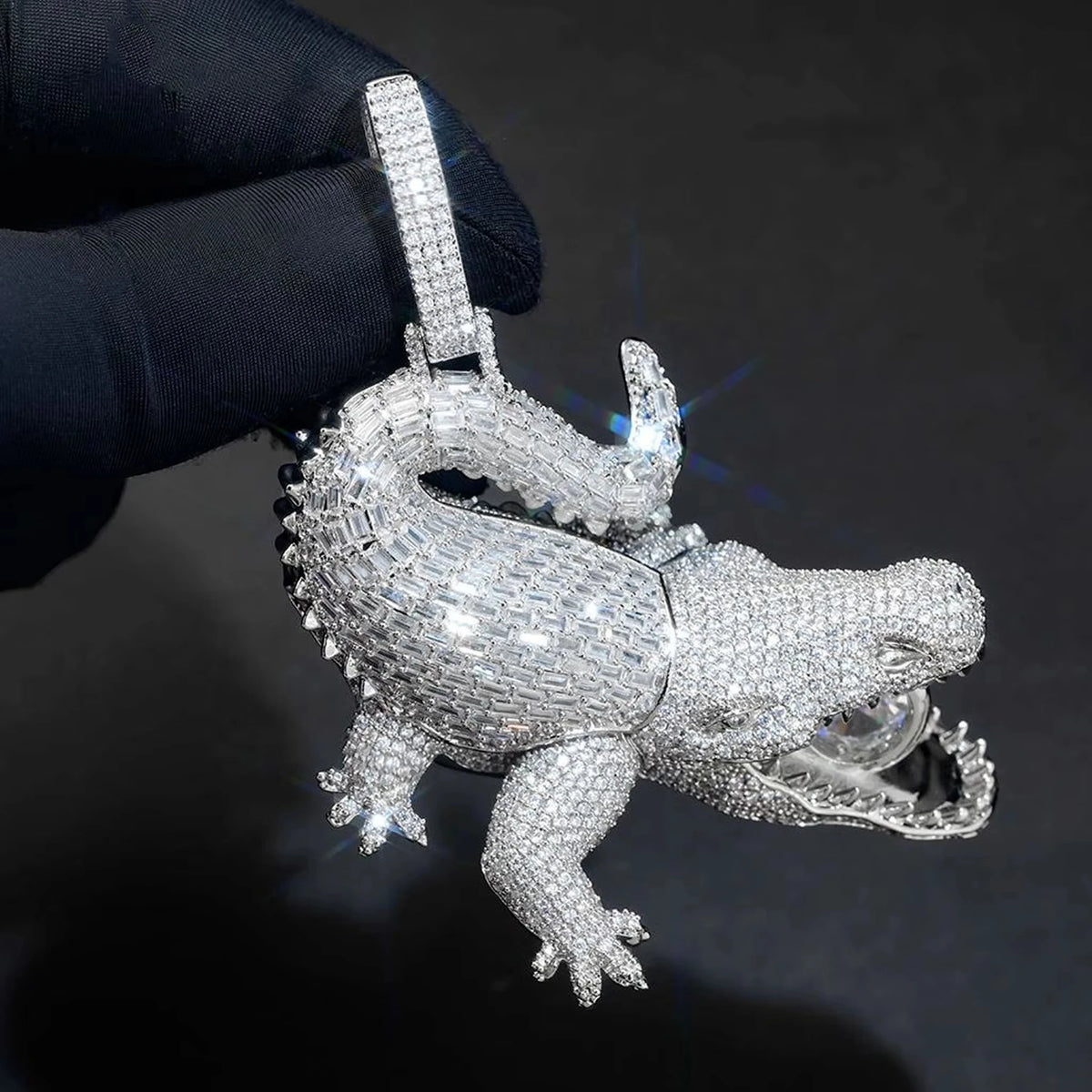 Pendentif Crocodile 3D Iced Out Zircon Hip Hop – CLEVI Paris