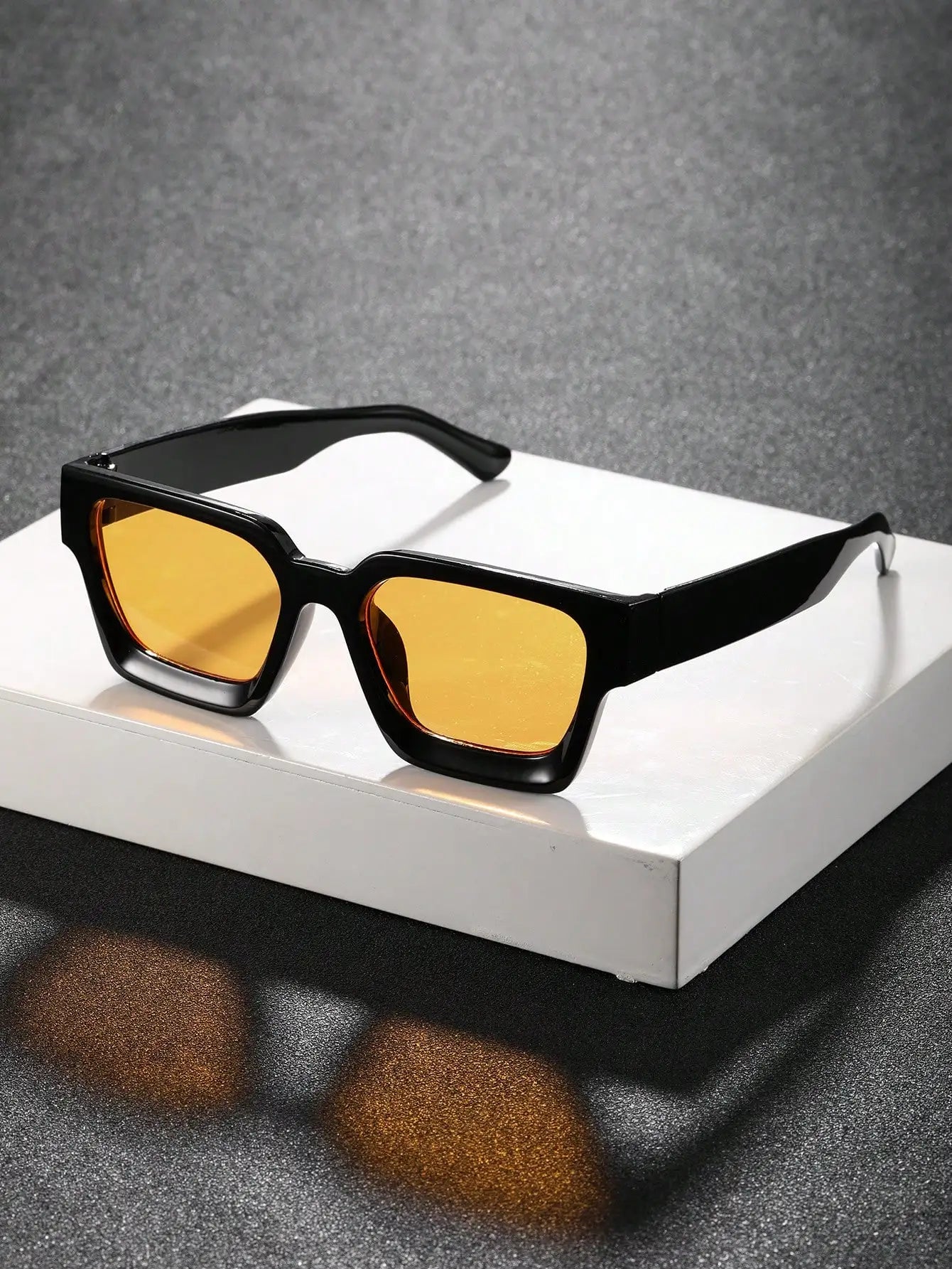Lunettes de Soleil Femme Carrées Fairmarry UV400 Style Casual Classique – CLEVI Paris