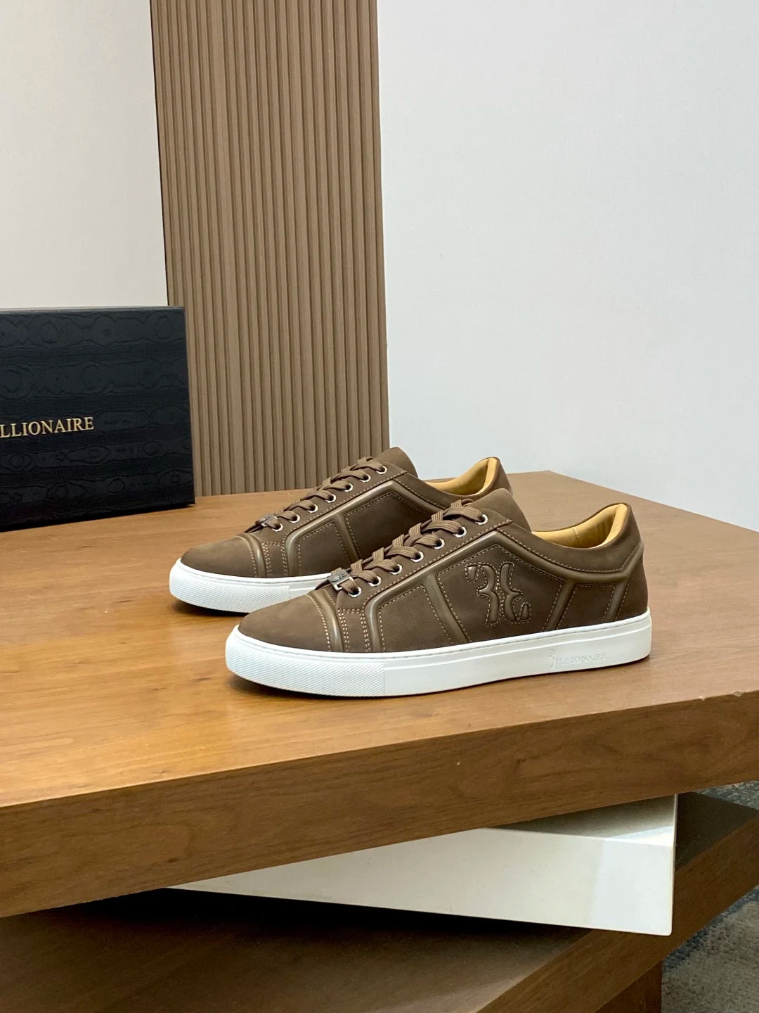 Sneakers Homme Cuir Véritable Brodées Zip Casual Gentleman EU 38-44 – CLEVI Paris