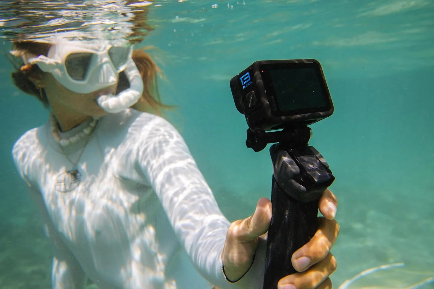 GoPro HERO13 Black – Vidéo 5,3K, HyperSmooth 6.0, Étanche 10m, Bluetooth & WiFi – CLEVI Paris
