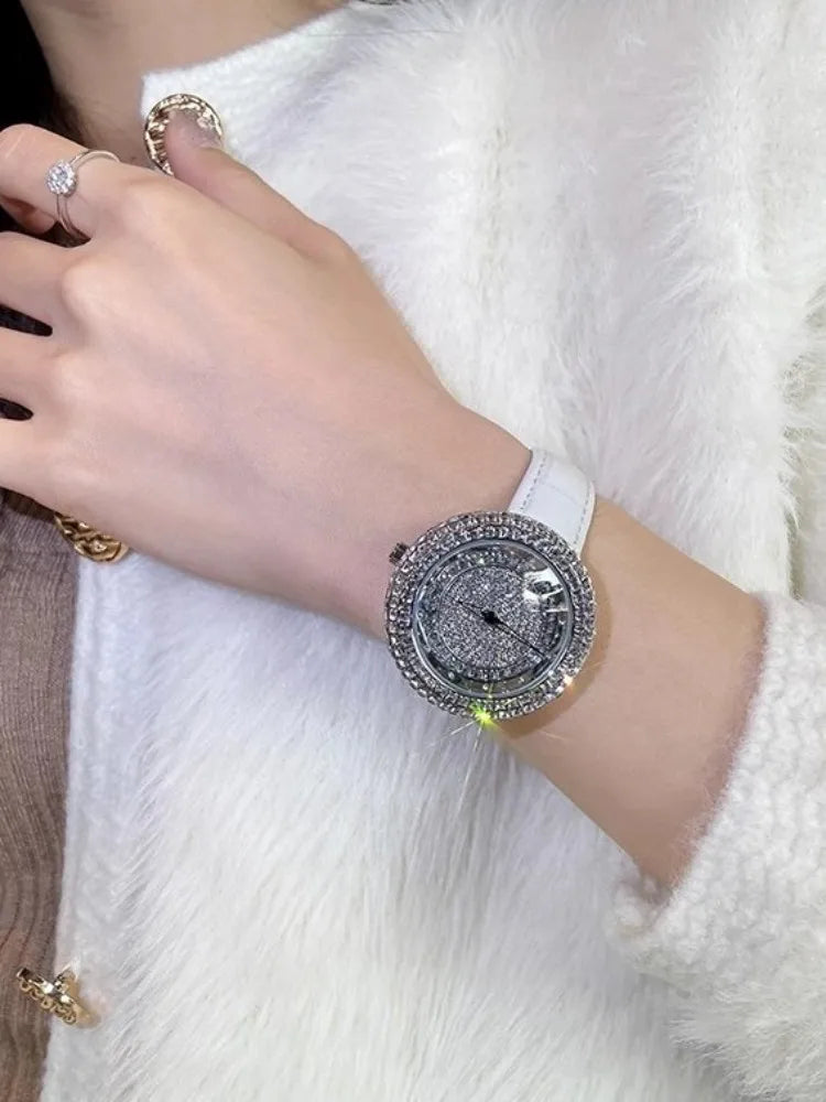 Montre Femme Home Idea – Quartz, Diamants, Bracelet Cuir Véritable, Boîtier Acier 39 mm, Étanche 3 ATM – CLEVI Paris