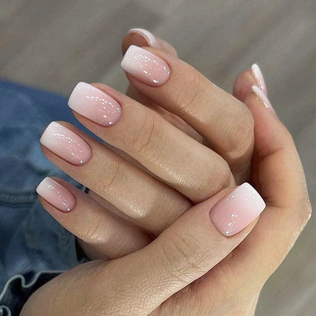 Faux Ongles Press-On Style French | Lot de 24, Forme Carrée – CLEVI Paris