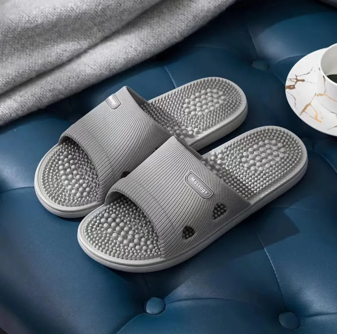 Chaussons Unisexe Antidérapants – Semelle Souple PVC, Confort Massage & Port Intérieur – CLEVI Paris