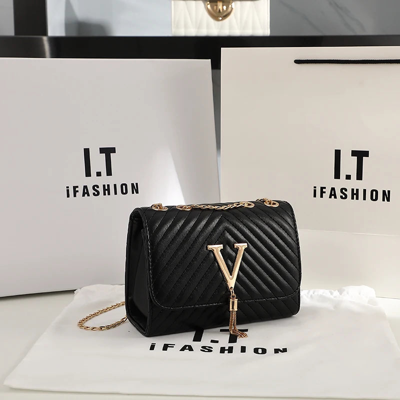 Pochette Femme Broderie Sequins Franges Soirée – CLEVI Paris
