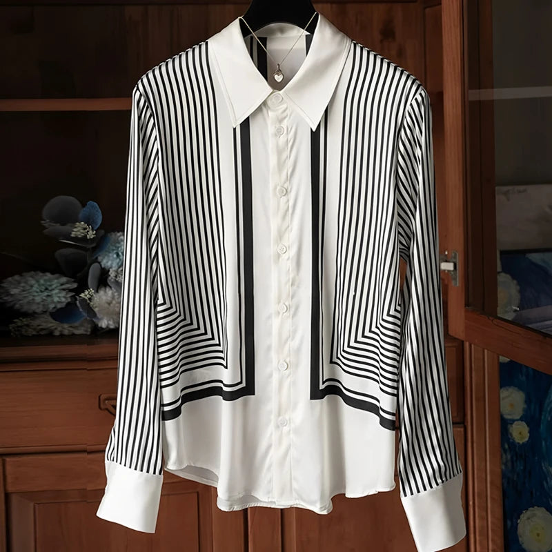 Chemise Femme Satin Old Money Imprimé Manches Longues – CLEVI Paris