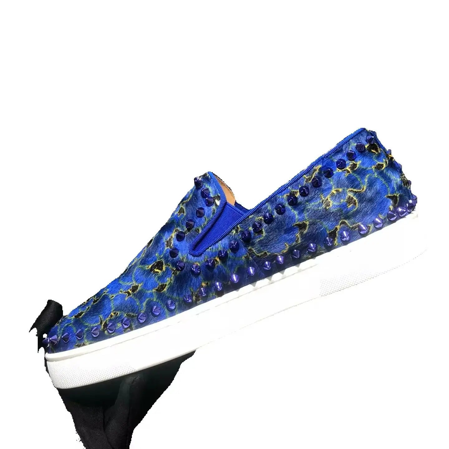 Sneakers Basses Luxe Cuir Suède Bleu Rivets | Semelle Rouge | Homme & Femme | Pointures 35-48 – CLEVI Paris